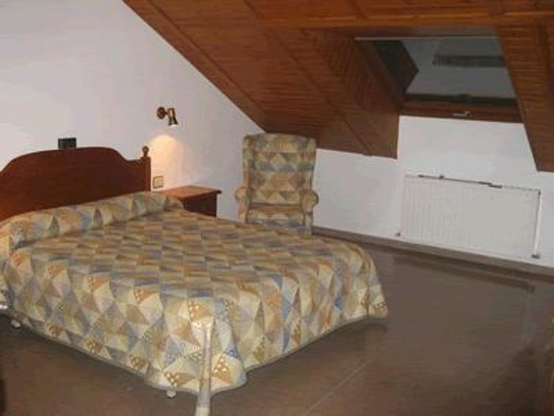 Hotel Anaya Puente la Reina de Jaca Luaran gambar